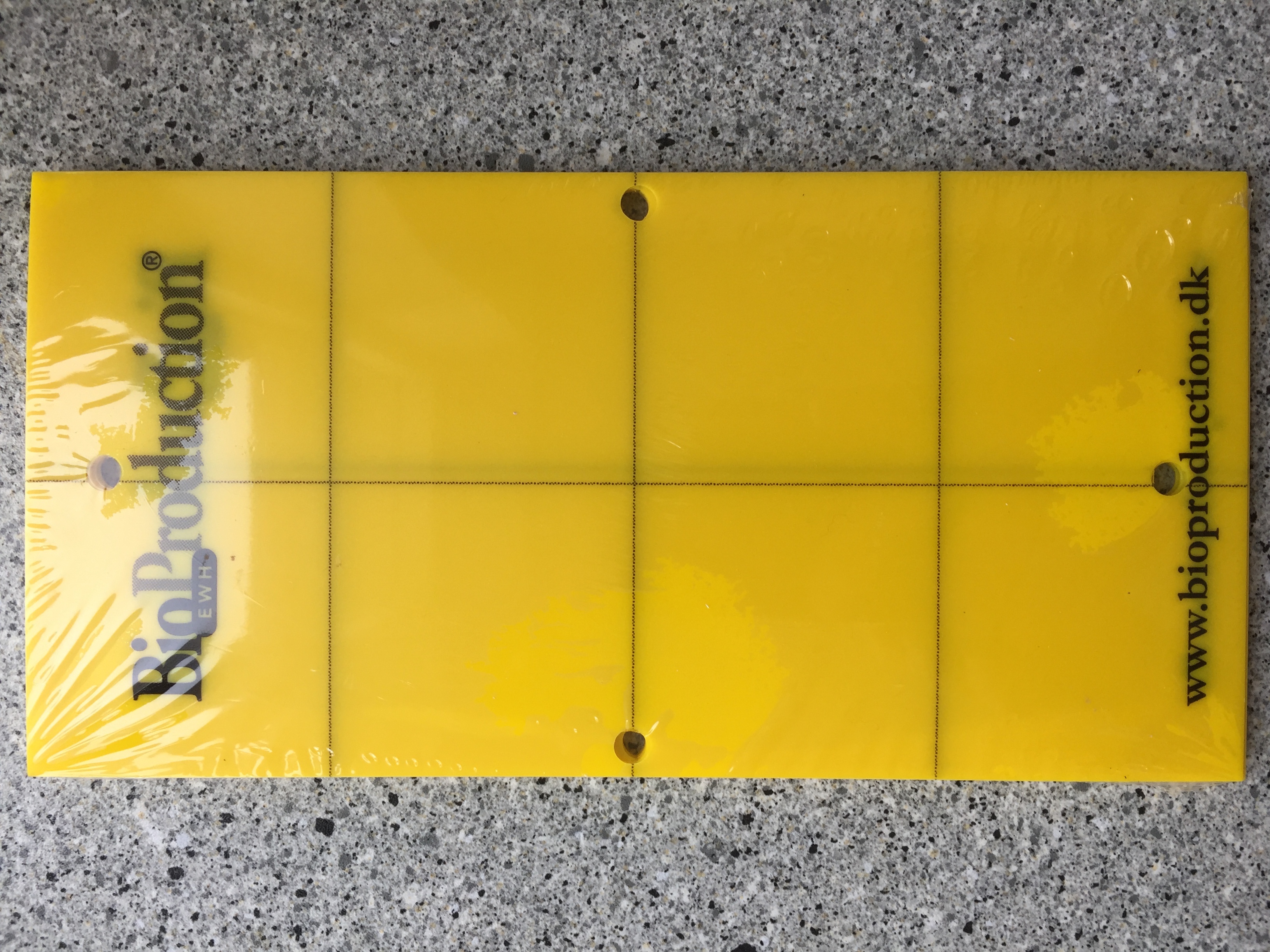 Gul fangplade 10 x 20 cm.
