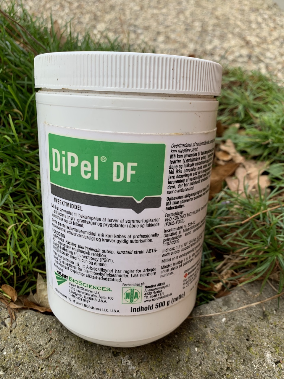 Dipel 500 g bottle